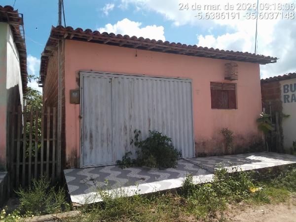 Casa em leilão em Taipu