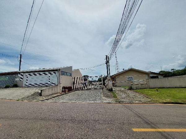 Casa em leilão em Araucaria