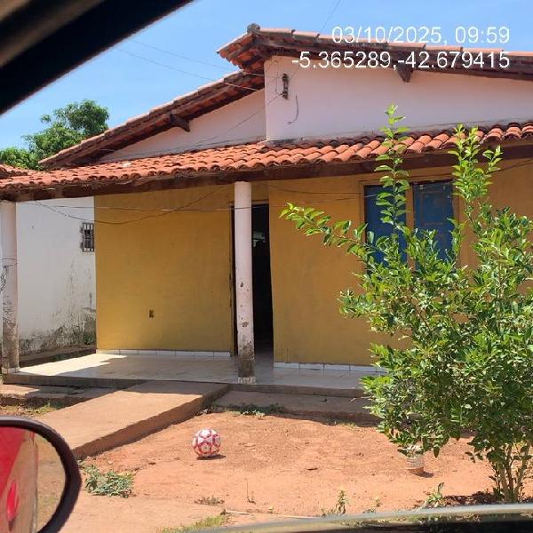Casa em leilão em Demerval Lobao