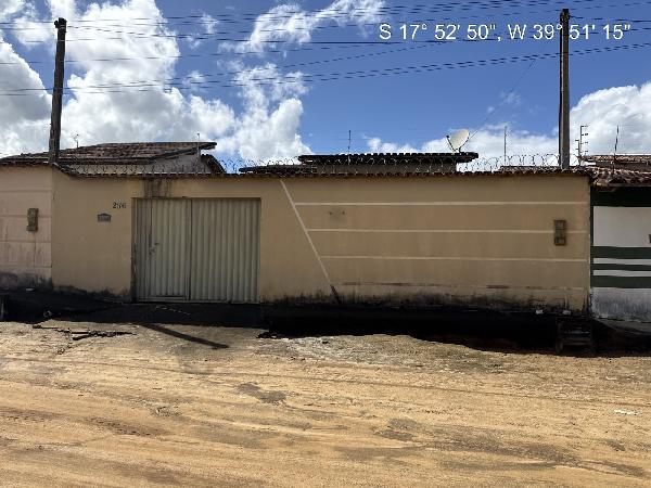 Casa em leilão em Nova Vicosa