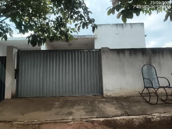 Casa em leilão em Sume