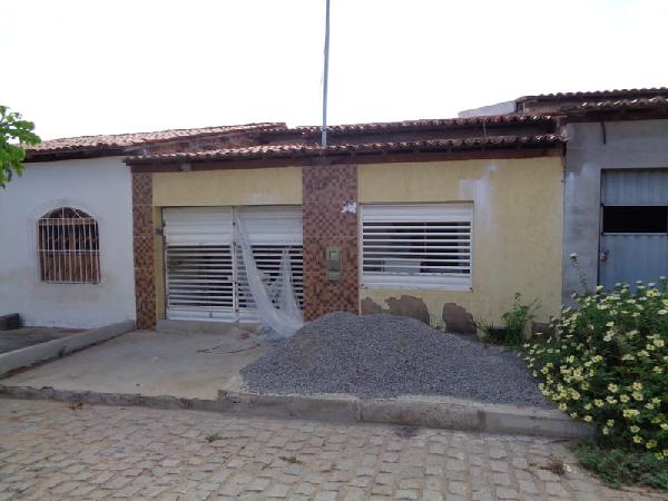 Casa em leilão em Iacu