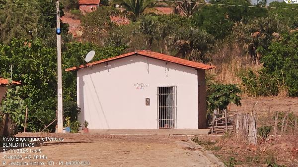 Casa em leilão em Beneditinos