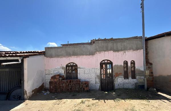 Casa em leilão em Iacu