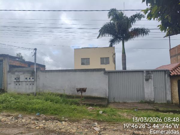 Apartamento em leilão em Esmeraldas