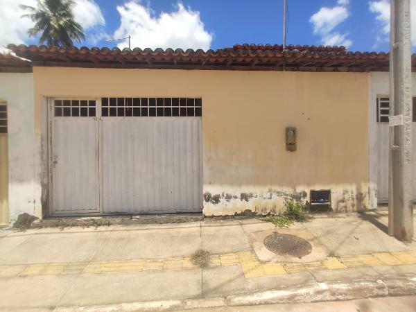 Casa em leilão em Iacu