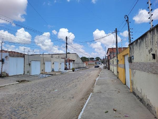 Casa em leilão em Pacatuba