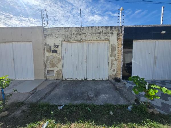 Casa em leilão em Itaitinga