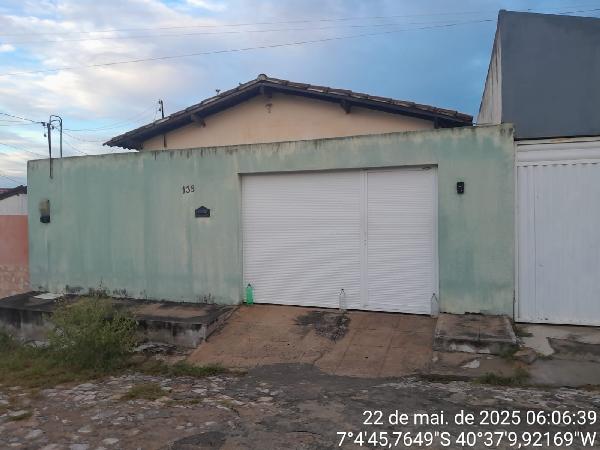 Casa em leilão em Fronteiras