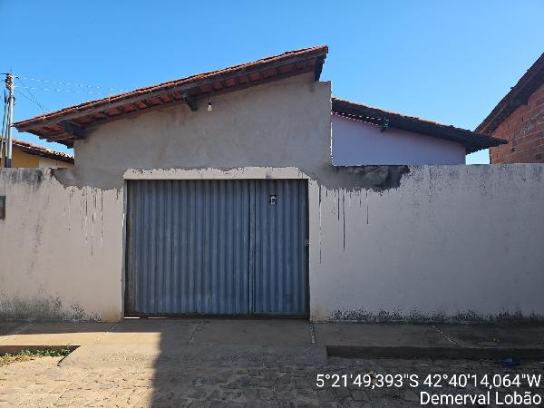 Casa em leilão em Demerval Lobao