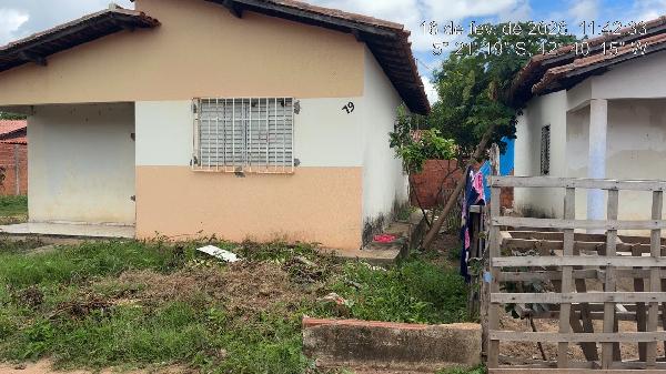Casa em leilão em Demerval Lobao