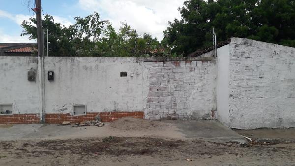 Casa em leilão em Horizonte