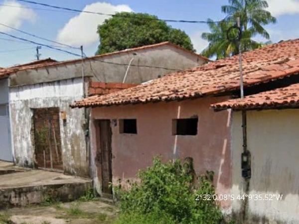 Casa em leilão em Paco Do Lumiar