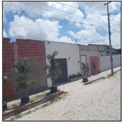 Casa em leilão em Horizonte