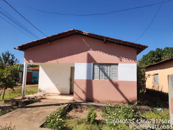 Casa em leilão em Demerval Lobao