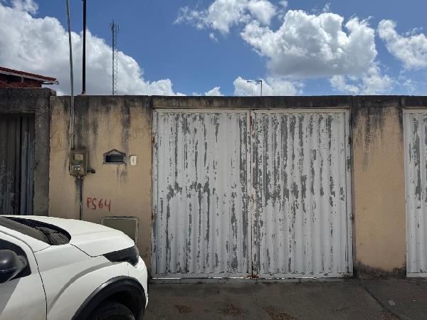 Casa em leilão em Pacatuba