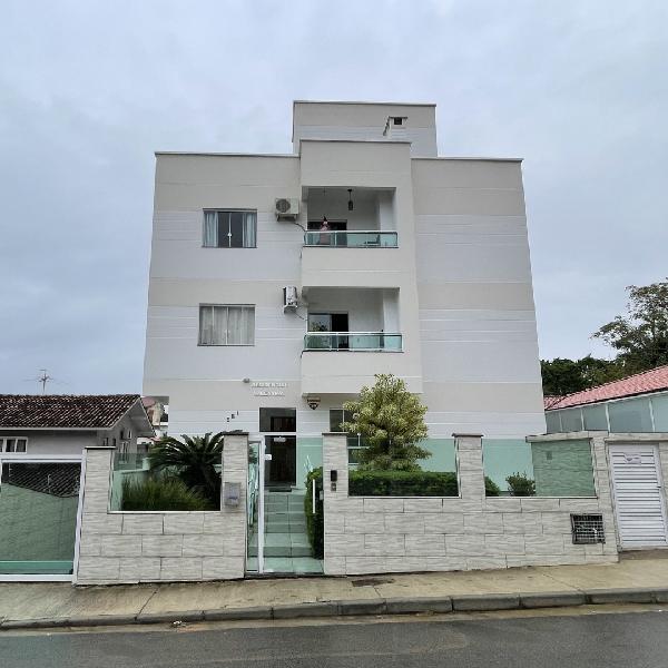 Apartamento em leilão em Sao Jose