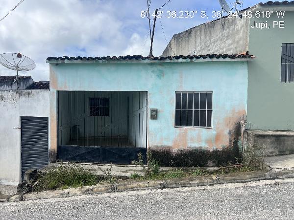 Casa em leilão em Jupi