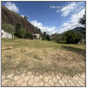 Casa em leilão em Carangola