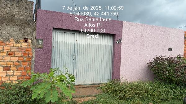 Casa em leilão em Altos
