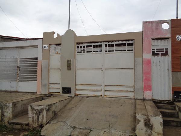 Casa em leilão em Iacu