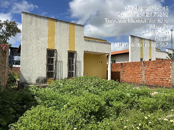 Casa em leilão em Altos