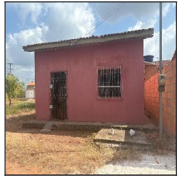 Casa em leilão em Mae Do Rio