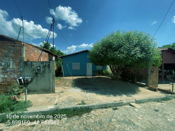 Casa em leilão em Agua Branca