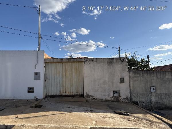 Casa em leilão em Ubai