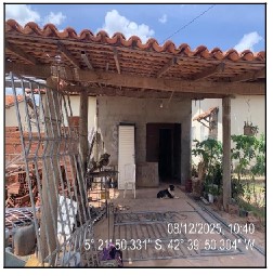Casa em leilão em Demerval Lobao