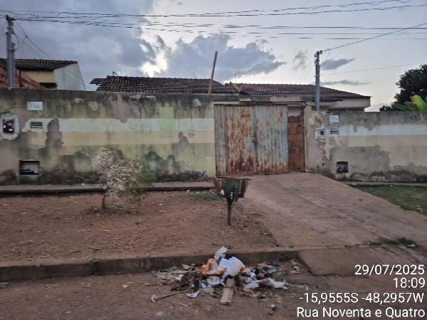 Casa em leilão em Santo Antonio Do Descoberto
