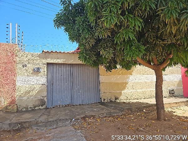 Casa em leilão em Acu