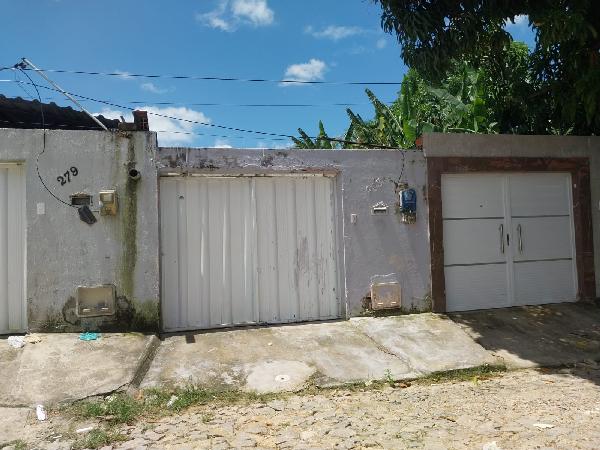 Casa em leilão em Itaitinga