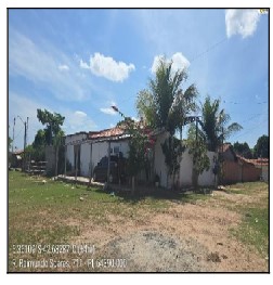 Casa em leilão em Demerval Lobao