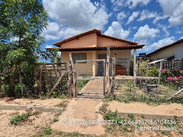 Casa em leilão em Demerval Lobao