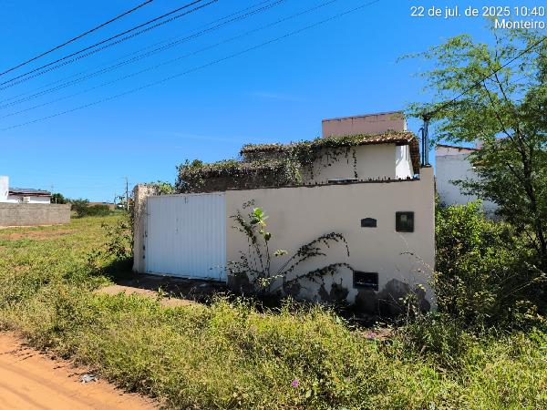 Casa em leilão em Monteiro