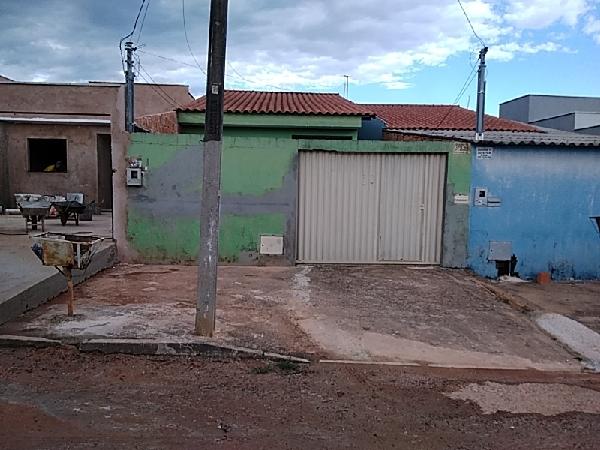 Casa em leilão em Santo Antonio Do Descoberto