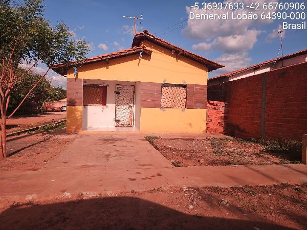 Casa em leilão em Demerval Lobao