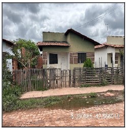 Casa em leilão em Demerval Lobao