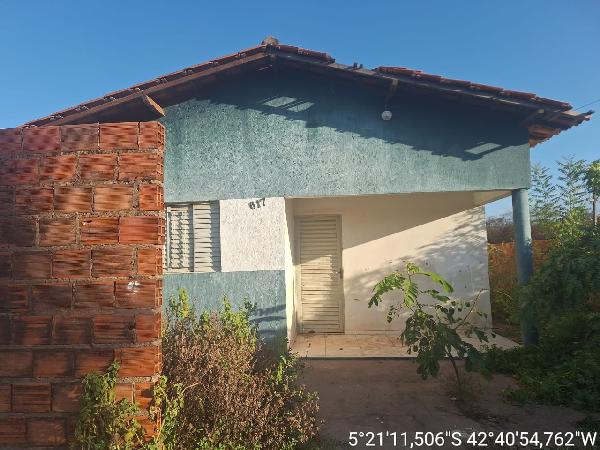 Casa em leilão em Demerval Lobao