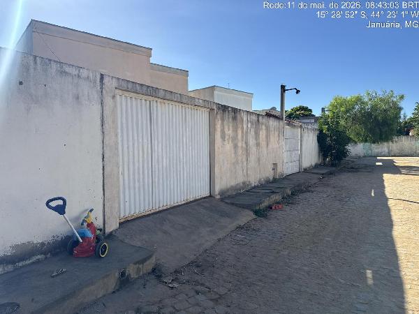 Casa em leilão em Januaria