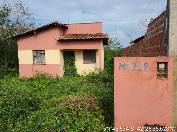 Casa em leilão em Altos