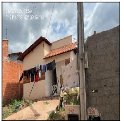 Casa em leilão em Demerval Lobao