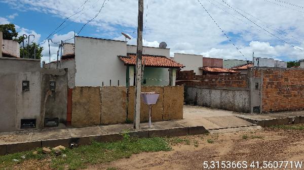 Casa em leilão em Castelo Do Piaui