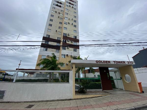 Apartamento em leilão em Sao Jose