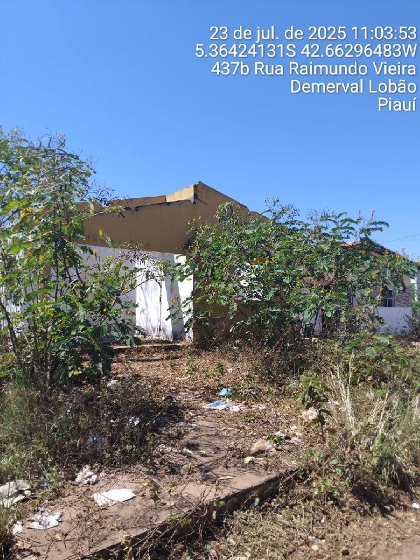 Casa em leilão em Demerval Lobao