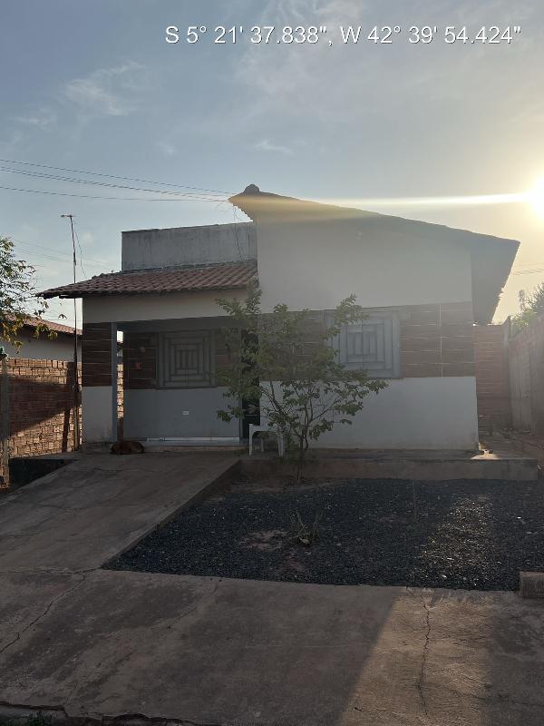 Casa em leilão em Demerval Lobao