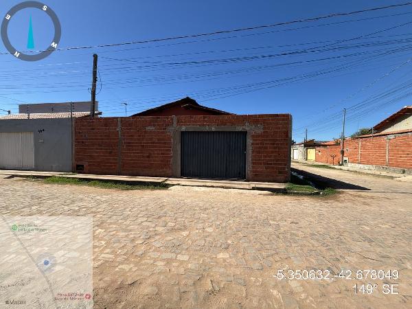 Casa em leilão em Demerval Lobao