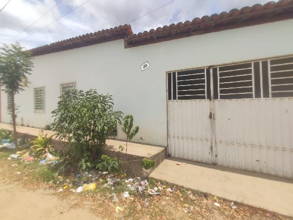 Casa em leilão em Iacu