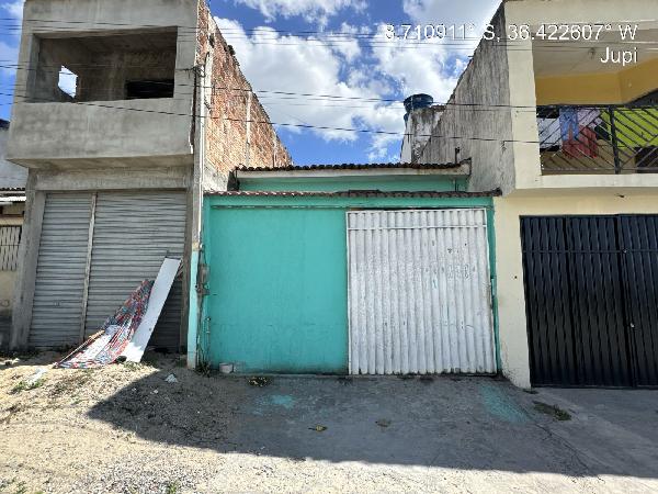 Casa em leilão em Jupi